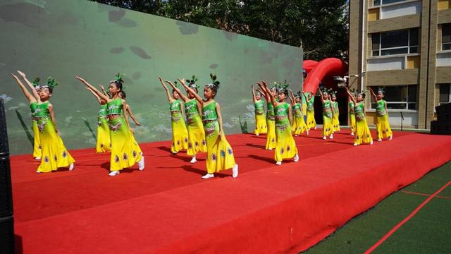 “童心向黨 百年禮贊”慶建黨100周年