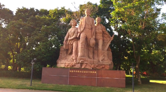 濱海公園應(yīng)該是海口最不起眼的公園吧，但也是美美噠，不信你看