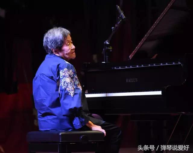 近90歲的她，一曲名揚天下，87歲臺上一曲震撼全場