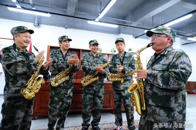 退伍老兵組建薩克斯樂隊(duì)，半年只有十人還差20人，未來致力公益