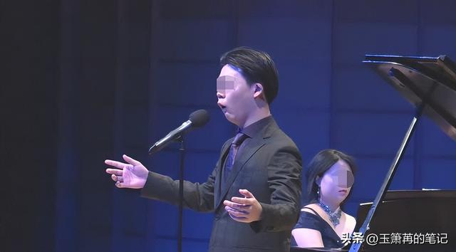 鋼琴伴奏在聲樂演唱中，占據(jù)的地位和作用究竟有多重要？