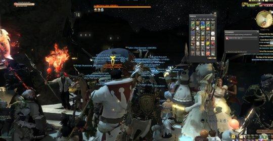 14臺主機，12個顯示器！FF14玩家一個人同時操作24個角色