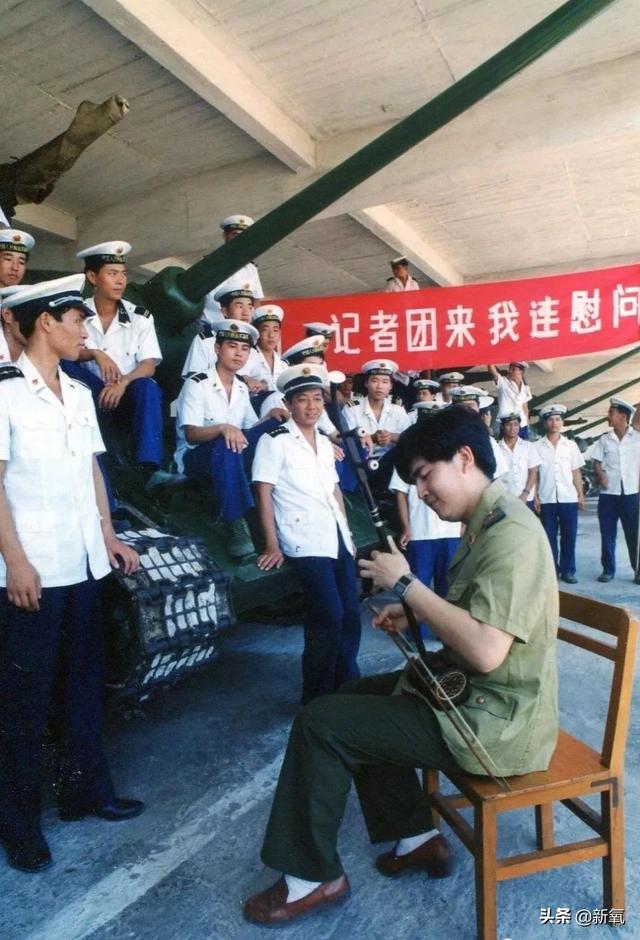 15歲的二胡美少女，顏值不輸歐陽(yáng)娜娜，她才是娛樂圈真藝術(shù)大咖