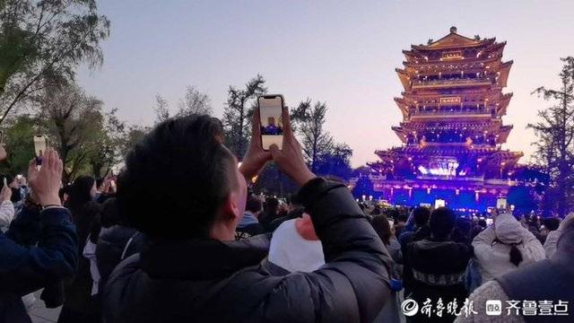 非遺呂劇閃耀泉城！超然樓二十四節氣快閃活動又“上新”