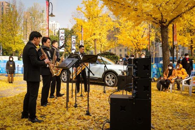 金燦燦的古典薩克斯四重奏：上海音樂廳銀杏音樂會再次與市民相約冬日