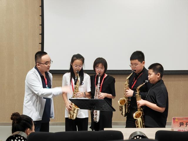 祝賀！鞍山青少年斬獲全國薩克斯大賽“雙冠”